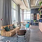 Novotel Centre - Porte De Geneve Hotel 4*