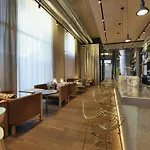 Novotel Centre - Porte De Geneve 4*