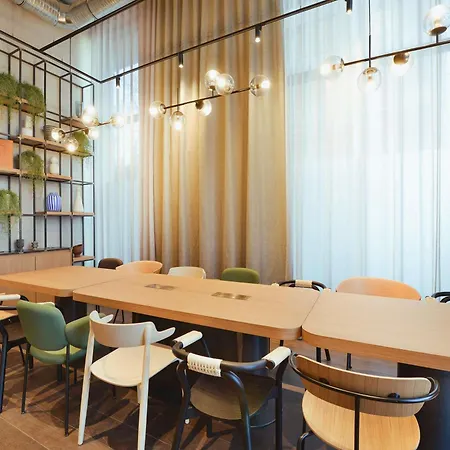 Hotel Novotel Centre - Porte De Geneve