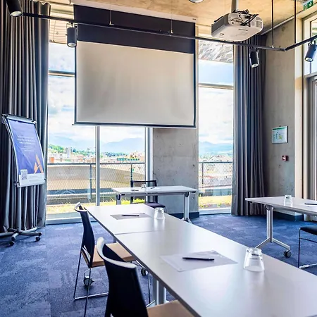 Novotel Centre - Porte De Geneve فندق آنماس