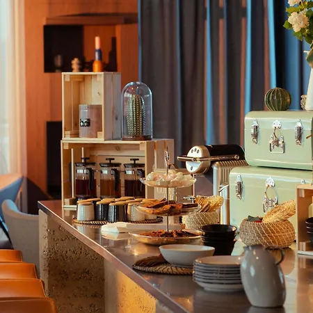 Novotel Centre - Porte De Geneve Hotel