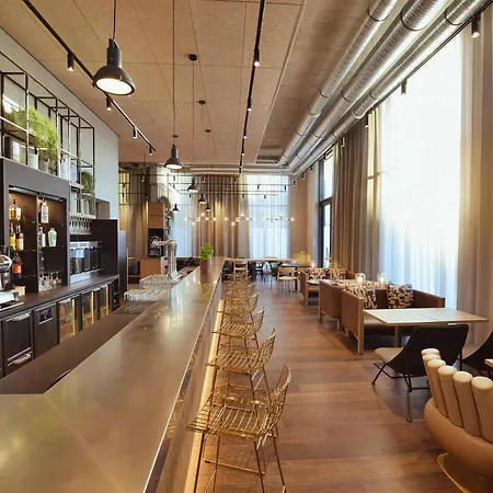 Hotel Novotel Centre - Porte De Geneve