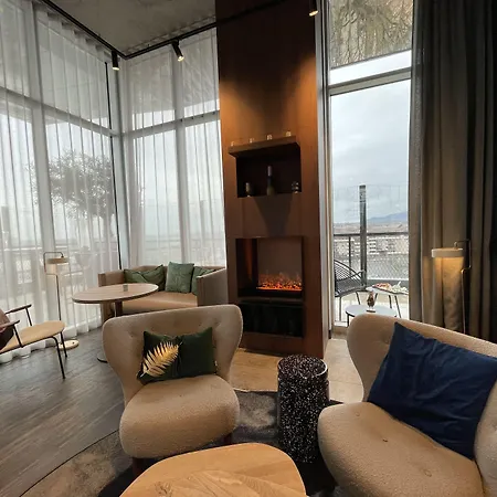 Novotel Centre - Porte De Geneve 4*